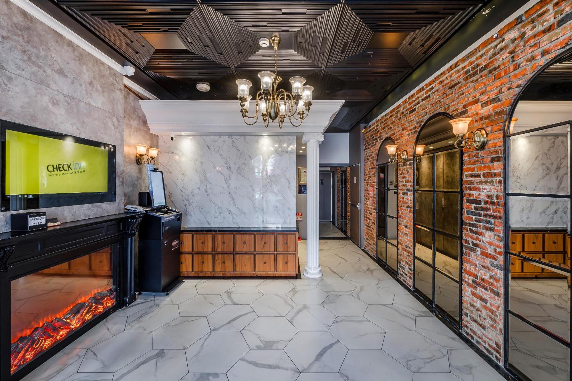 Dream Mansion Hotel Taichung Exterior photo